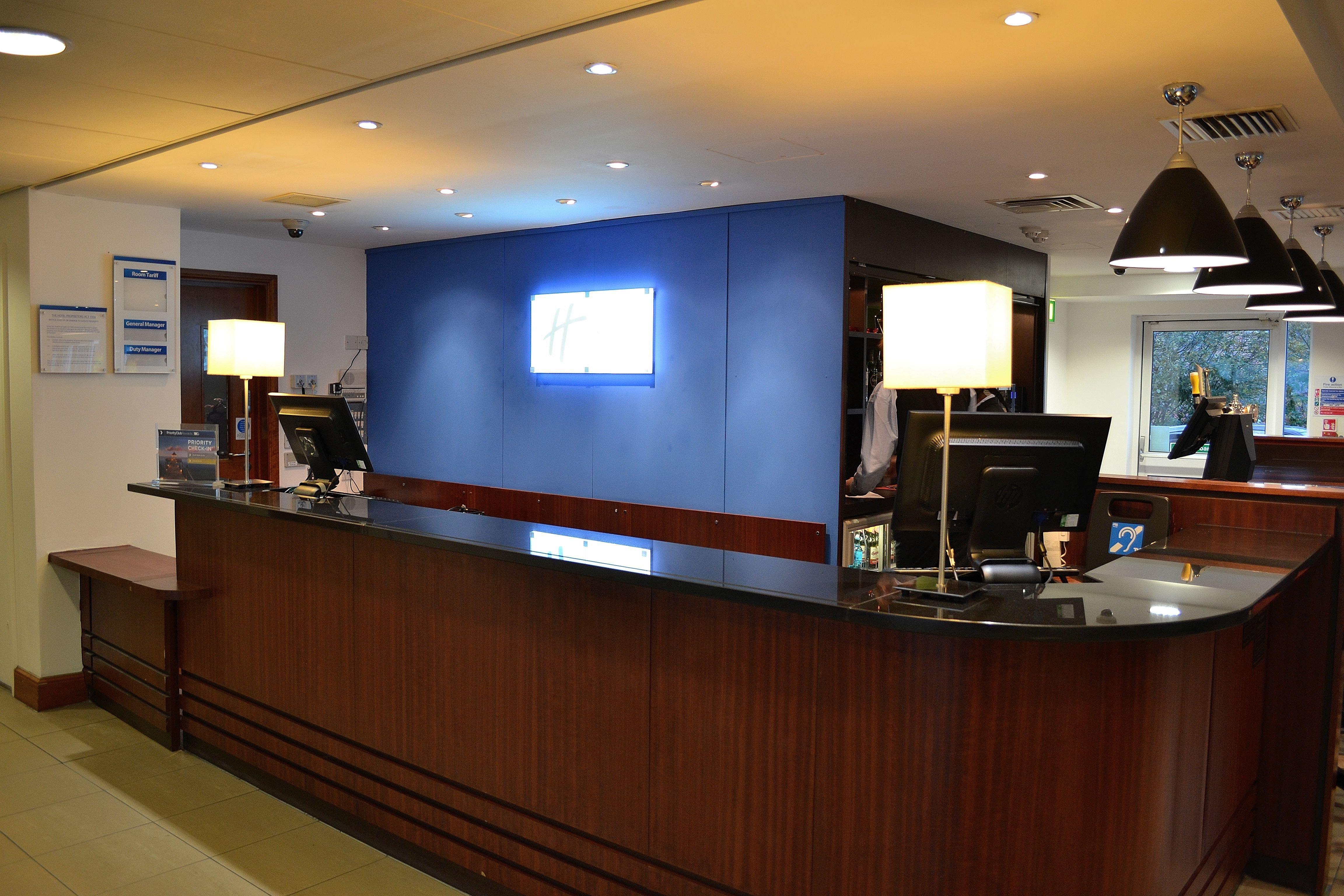 Holiday Inn Express Birmingham Star City By Ihg Екстериор снимка