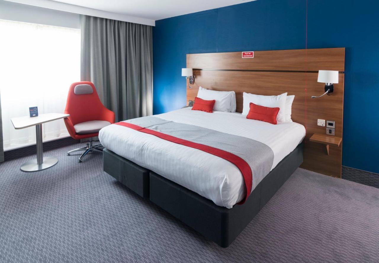 Holiday Inn Express Birmingham Star City By Ihg Екстериор снимка
