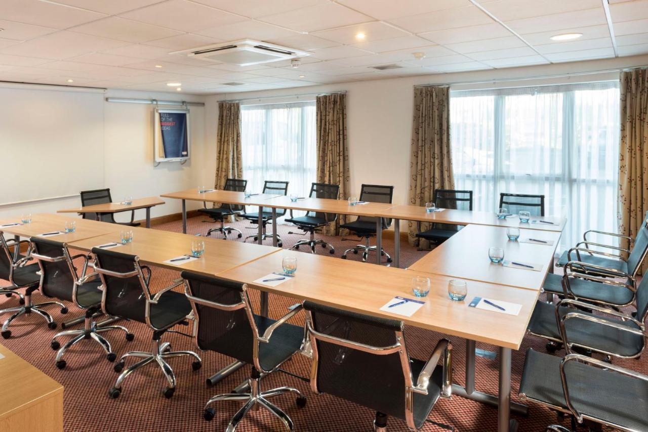 Holiday Inn Express Birmingham Star City By Ihg Екстериор снимка